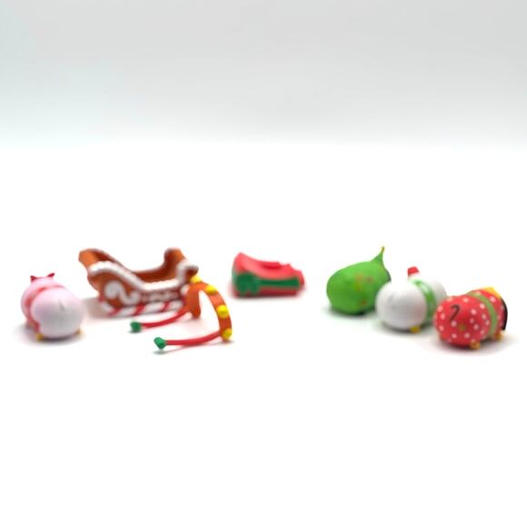 Disney Tsum Tsum Christmas Lot, Size Medium, 7 pieces - Picture 2 of 3